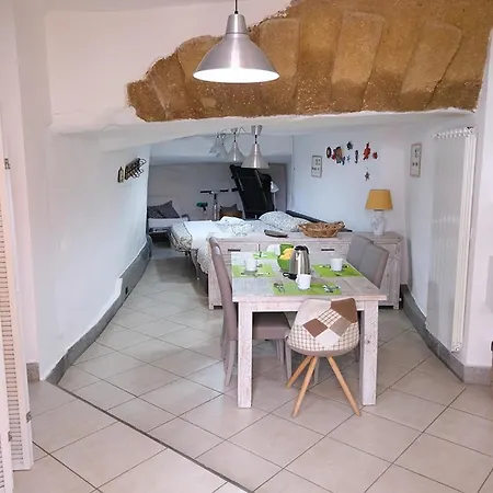 Casa Confessore * Neapol